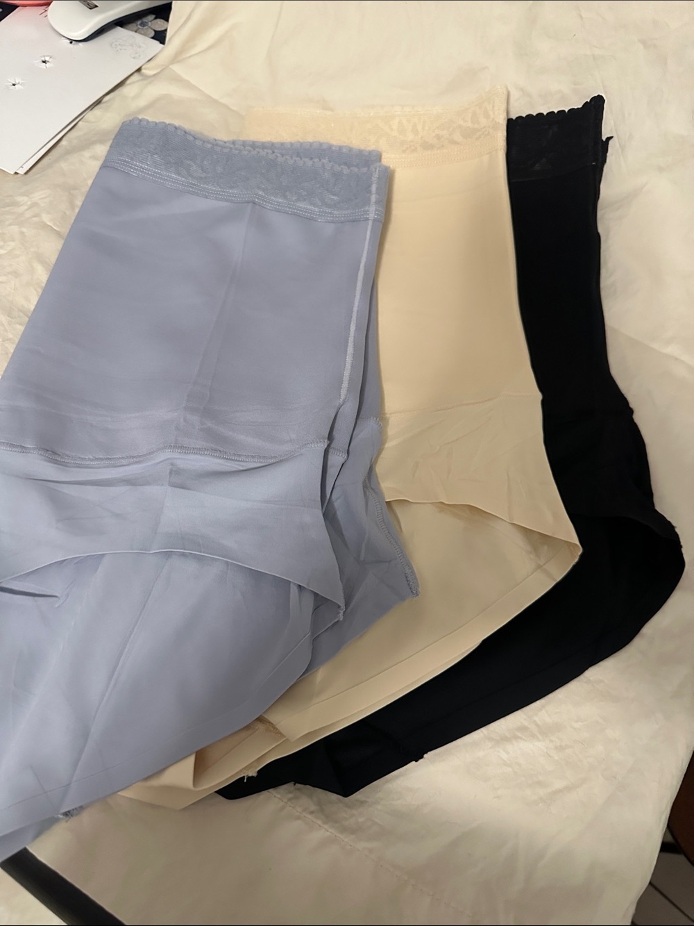 3 pair set of ladies Sz M compression panties NWT